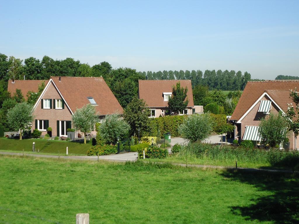 Huize Polderzicht Aan Het Grevelingenmeer Battenoord Esterno foto